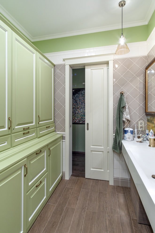 Puertas correderas en el interior del baño