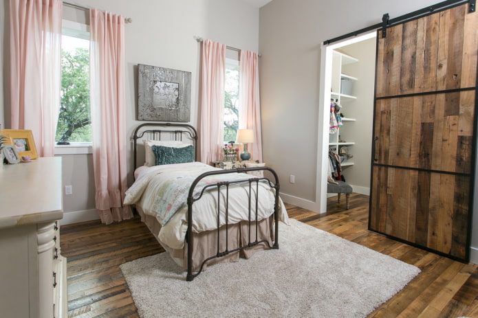 Diseño de vestidor en habitación infantil