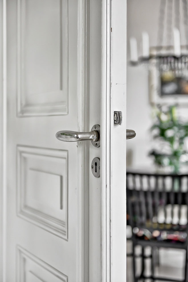 herrajes para puertas 