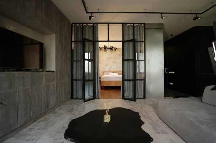 puertas de cristal en el interior de estilo loft