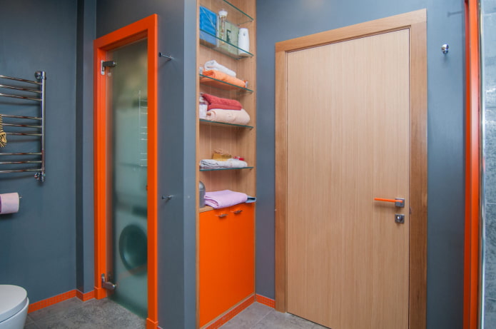 Puerta de MDF en el baño