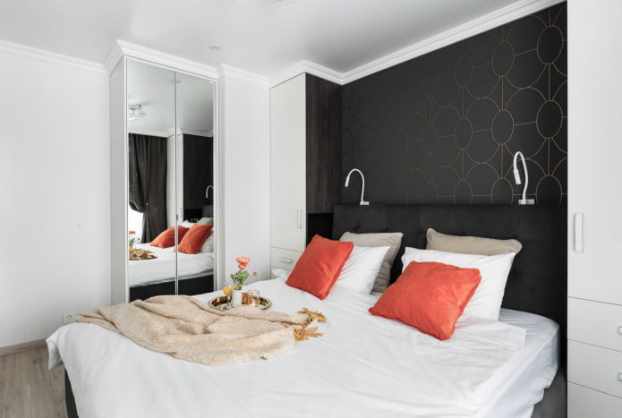 Bedroom with a mirrored closet