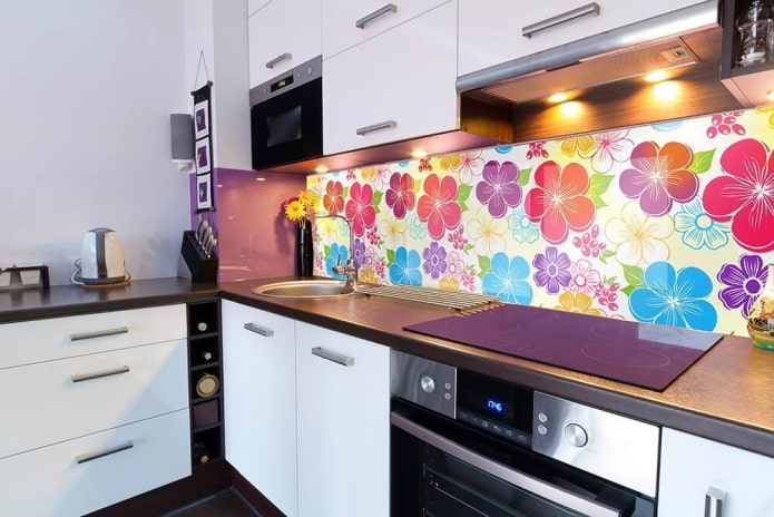 pañal autoadhesivo para decorar un delantal de cocina