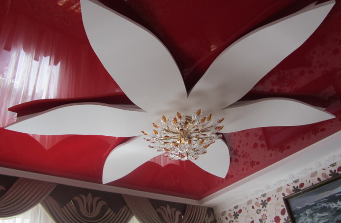 estructura de techo figurada en forma de flor