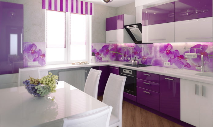 decoración de cocina en tonos morados