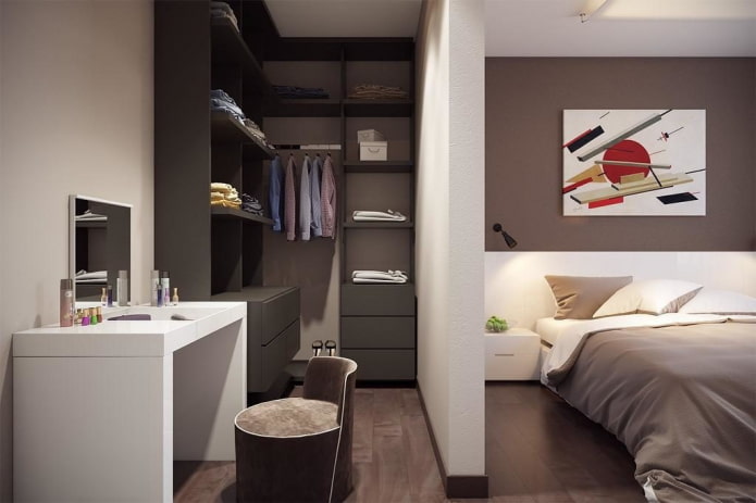 diseño de armario en el interior del dormitorio