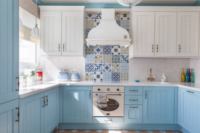 cocina de estilo provenzal