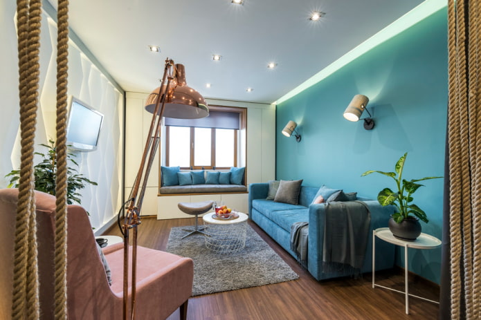 decoración del interior de una sala de estar azul
