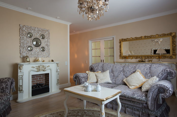 interior de una pequeña sala de estar en un estilo clásico