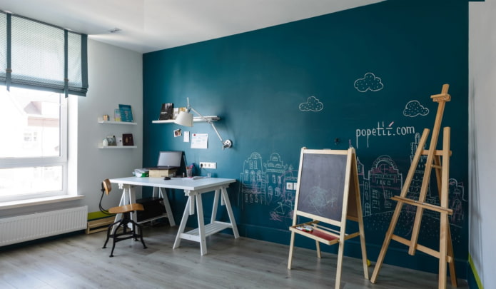 pared de pizarra de colores