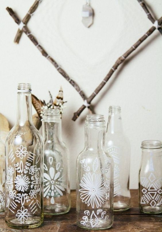 Botellas pintadas con un marcador
