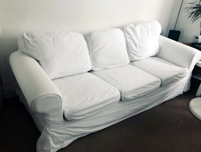 Sofá sin almohadas