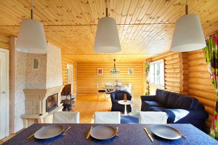 Sala de estar en una cocina combinada