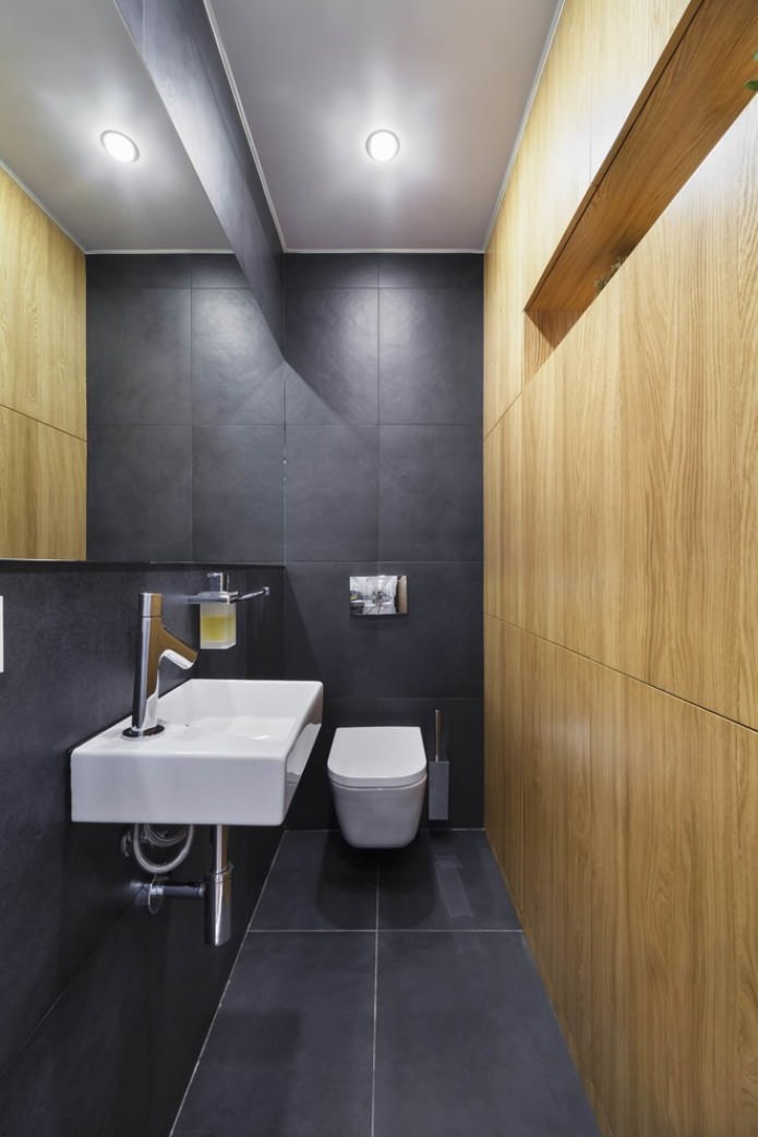 Laminado en la pared del baño