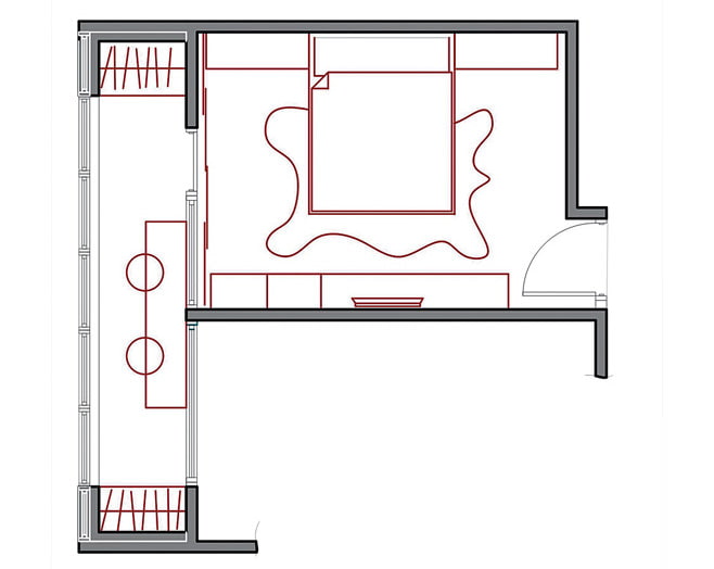 Distribución del dormitorio de 14 m² con balcón