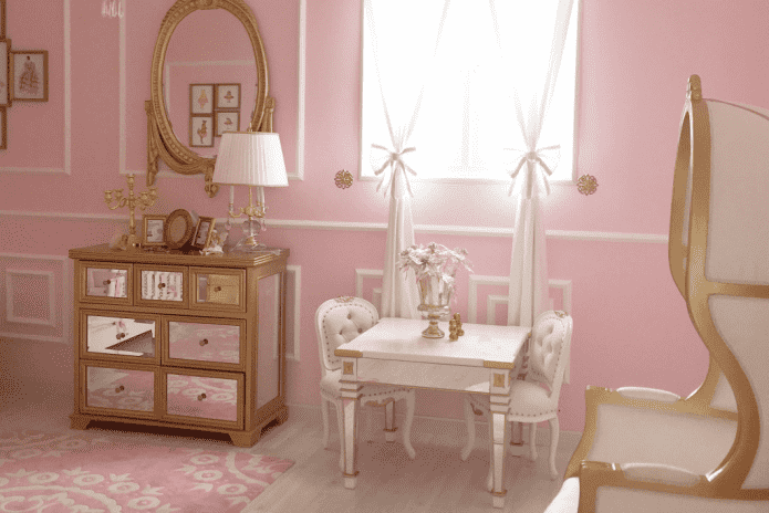 Interior rosa y dorado