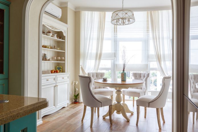 cortinas blancas claras para el comedor