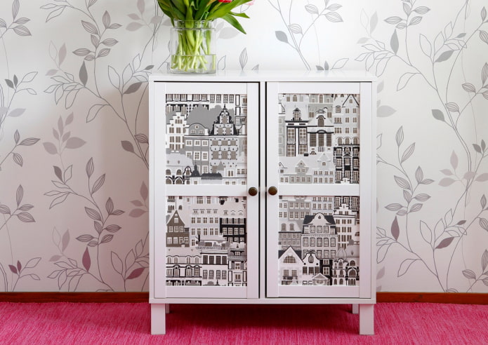 Decorar una mesita de noche con papel pintado