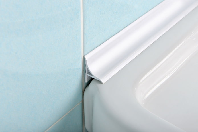 rodapié de plástico para bañera
