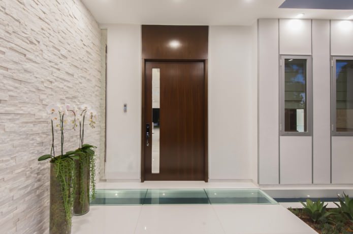 Revestimiento de pared con piedra de yeso