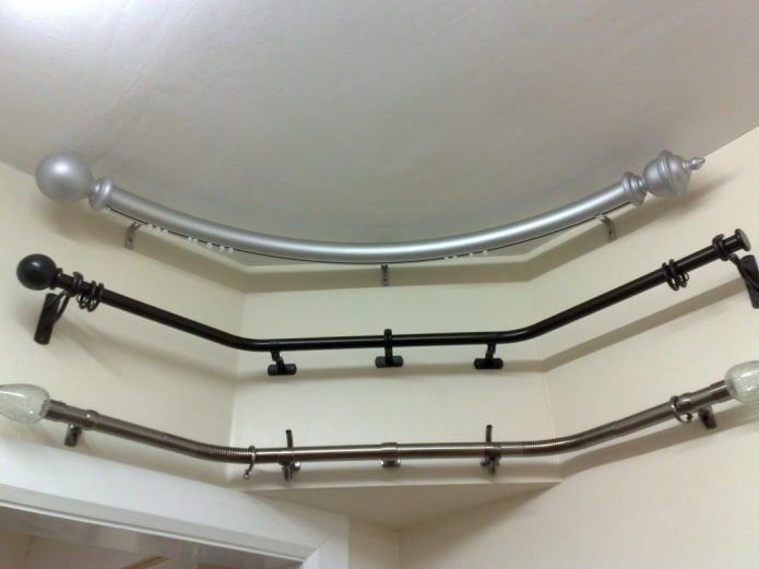 Cornisa semicircular tubular