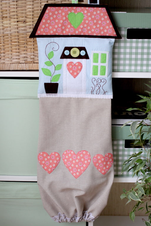 Bolsa con forma de casa