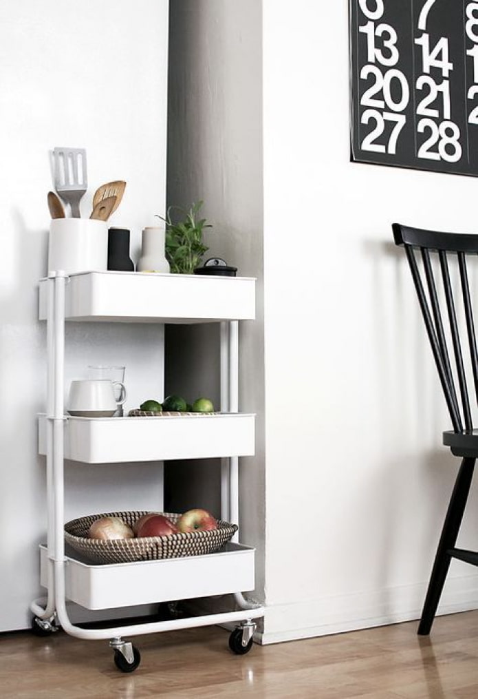 Mesa con carrito ROSKUG