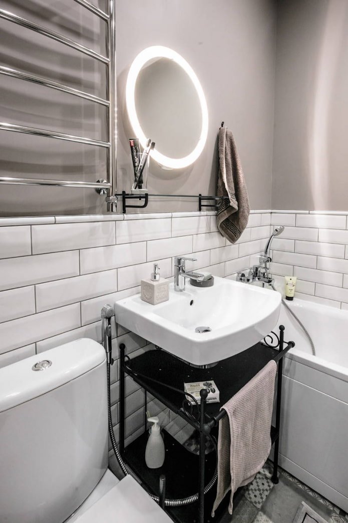 Estante bajo el lavabo