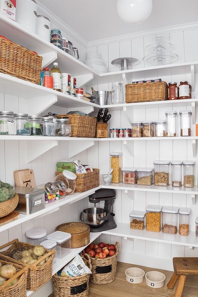 storage room arrange option