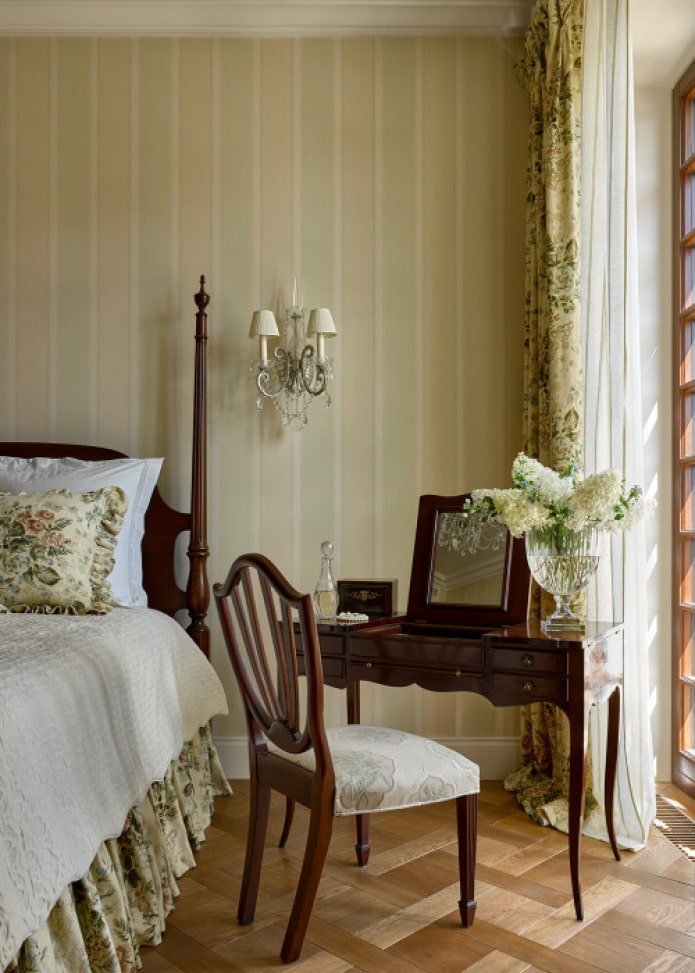 Muebles oscuros para el dormitorio