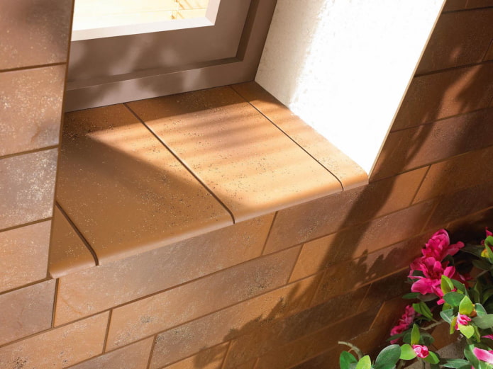 alféizar de ventana con acabado de clinker