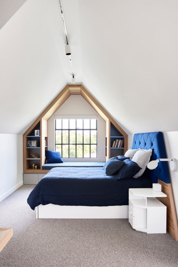 habitación infantil en el ático