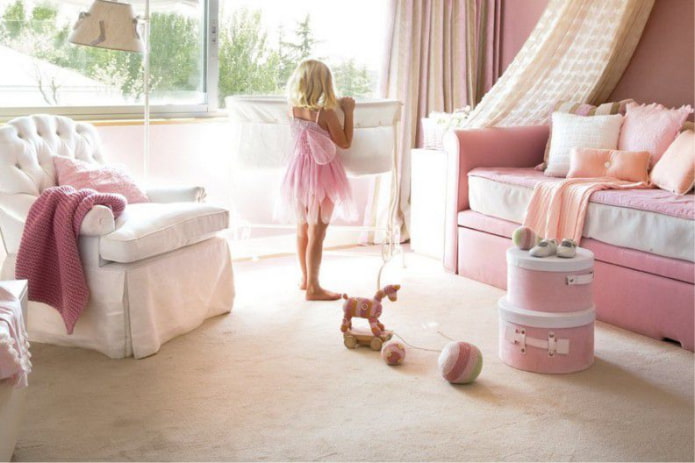 alfombra en la habitación infantil