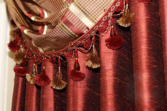 borlas en cortinas