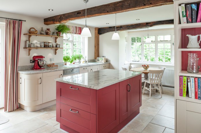 Juego de cocina rojo y beige de estilo rústico