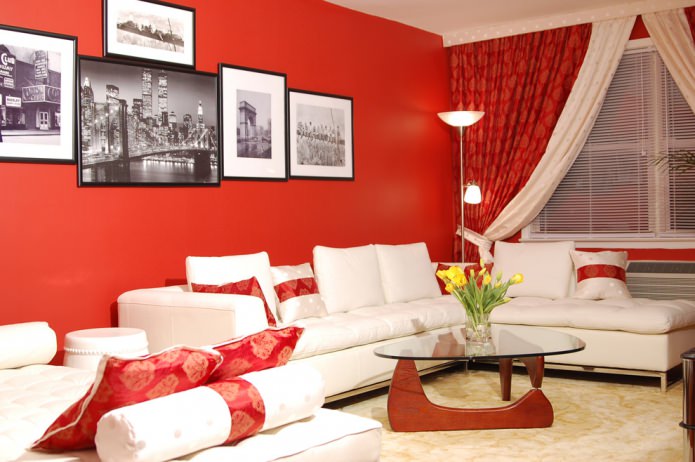 Sala de estar moderna en rojo y blanco
