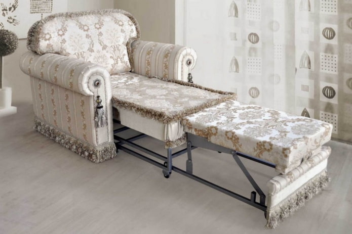 silla plegable estilo clásico