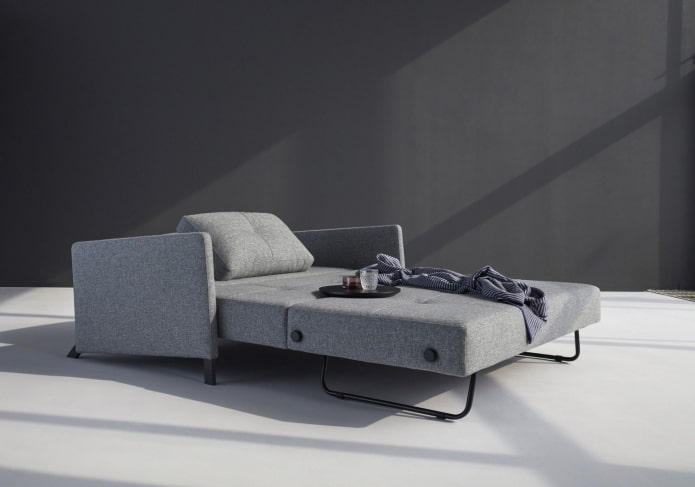 Sillón plegable ancho en el interior