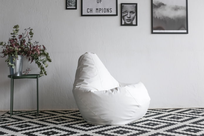 sillon con forma de pera