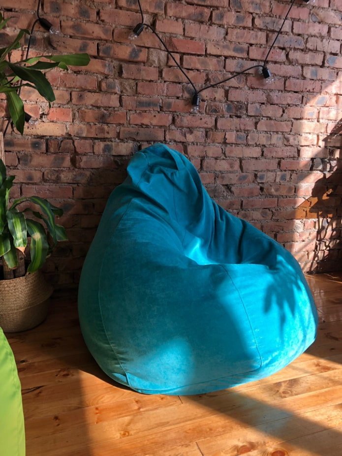 cubierta de puf de terciopelo