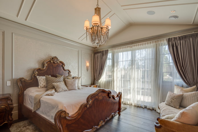 cama en el interior de estilo clásico