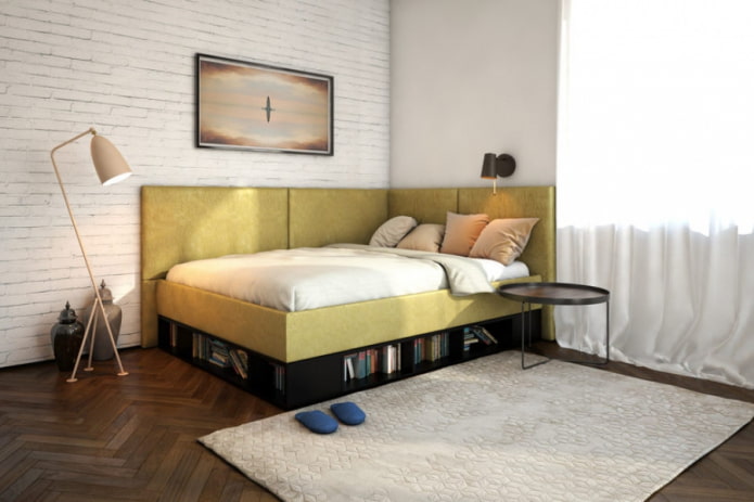Cama con dos cabeceros en el interior