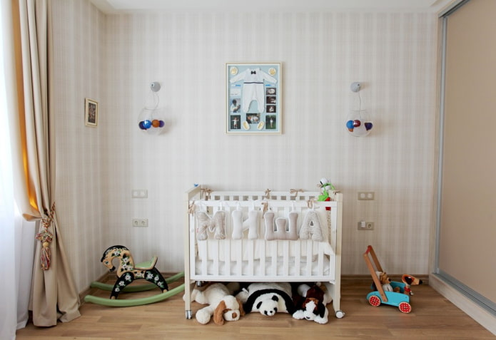 Modelo para un niño recién nacido en el interior
