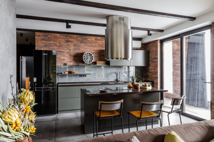 pared de ladrillos en la cocina