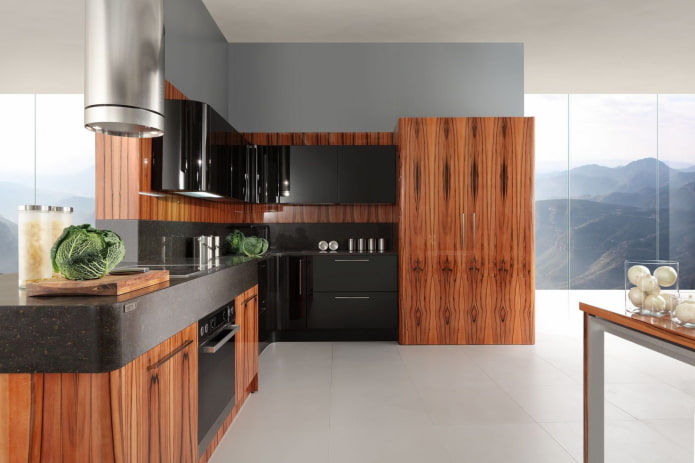 madera roja en la cocina