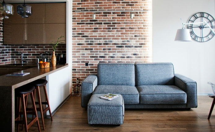Sofá en el interior de la cocina estilo loft