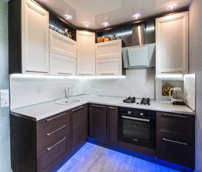 cocina con iluminación