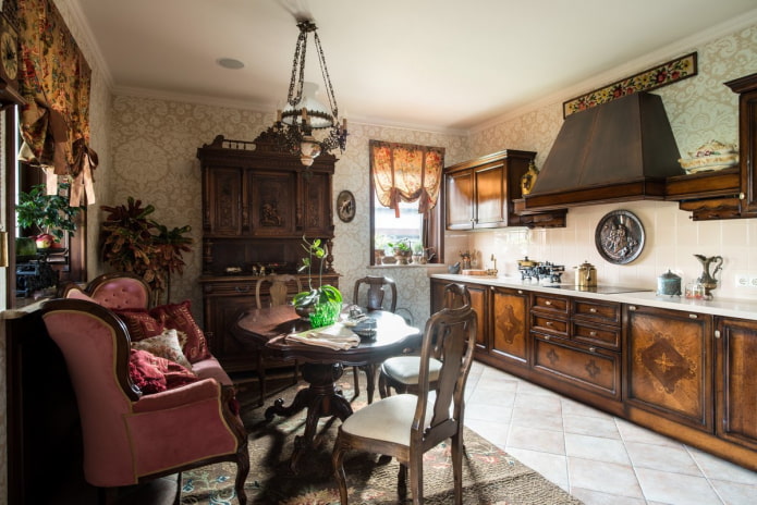 muebles y electrodomésticos de la cocina de estilo inglés