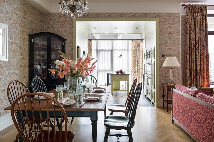 Cocina-salón en estilo inglés