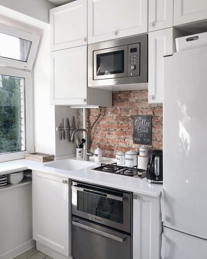 Cocina estilo loft en una Khrushchevka